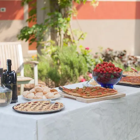 La Noce Nel Verde Bed & Breakfast